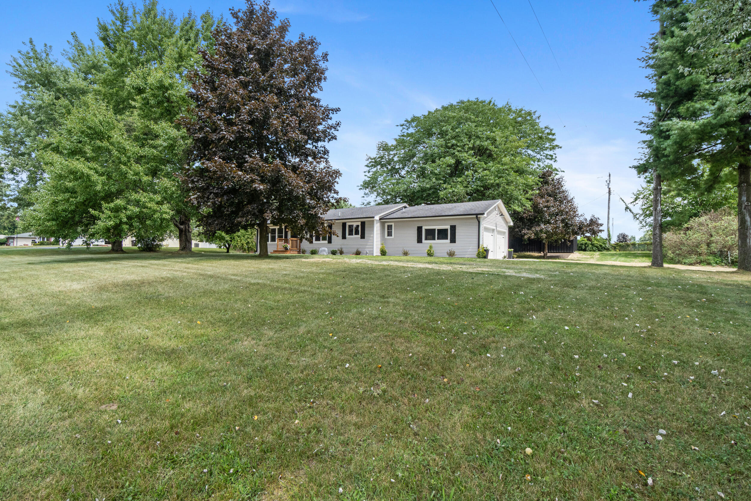 5900 Clark Lake Road Jackson, MI 49201 - Photo 4 of 67 5900 Clark Lake Rd, Jackson, MI