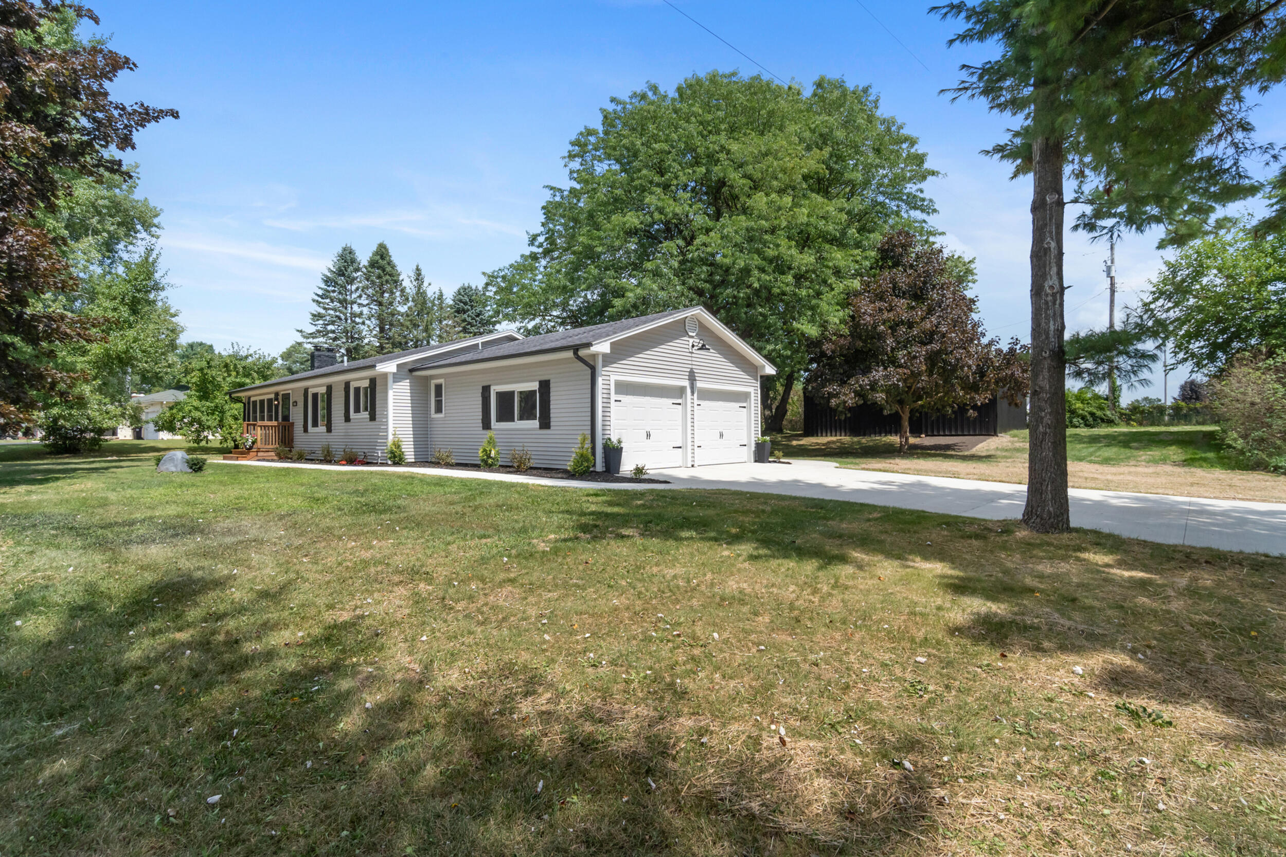 5900 Clark Lake Road Jackson, MI 49201 - Photo 5 of 67 5900 Clark Lake Rd, Jackson, MI