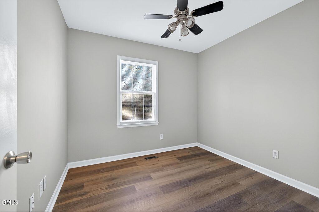 7620 Prospector Place Raleigh, NC 27615 - Photo 17 of 24 ajhDdacw