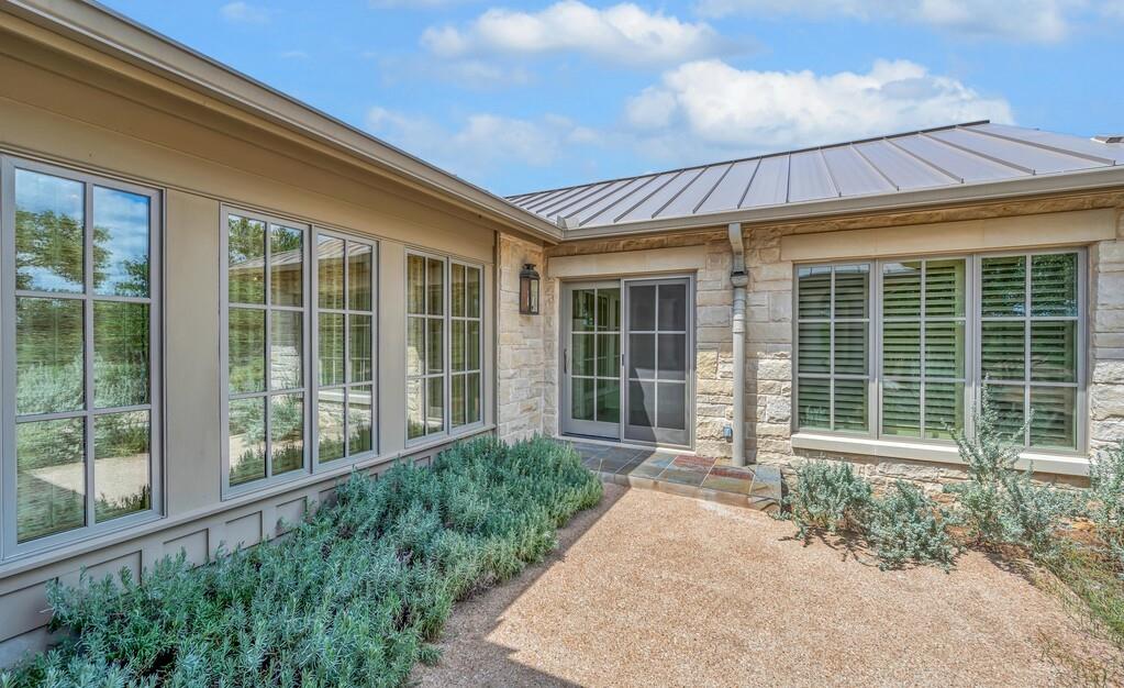 3989 Sunset Cliff Road Burnet, TX 78611 - Photo 4 of 40 Front Entry to Secondary Bedrooms