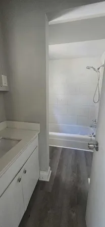 a view of utility room