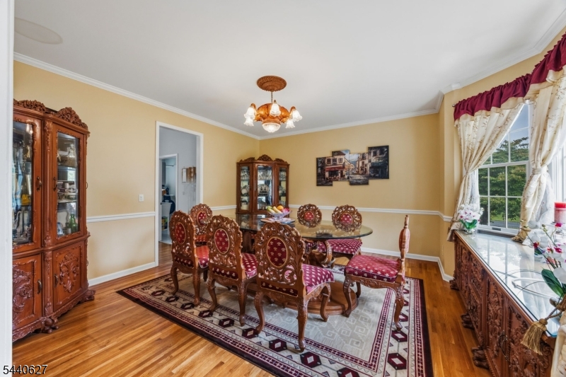 72 Doby Road Randolph, NJ 07945 - Photo 6 of 38