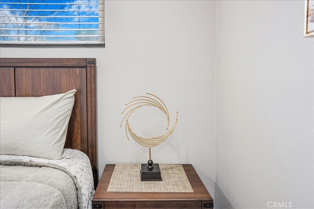 39120 Paradise Way Cathedral City, CA 92234 - Photo 25 of 41 a bed room with a bed and a window