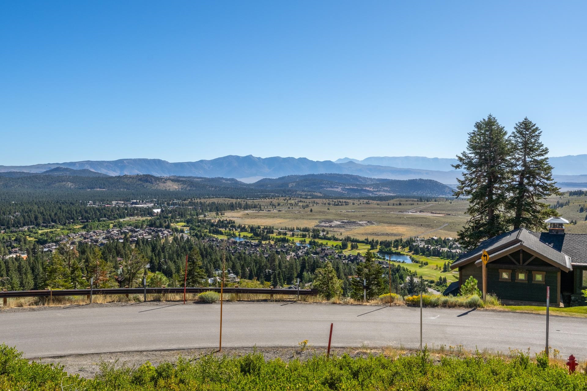 480 Fir Street Mammoth Lakes, CA 93546 - Photo 22 of 36 Mountain view
