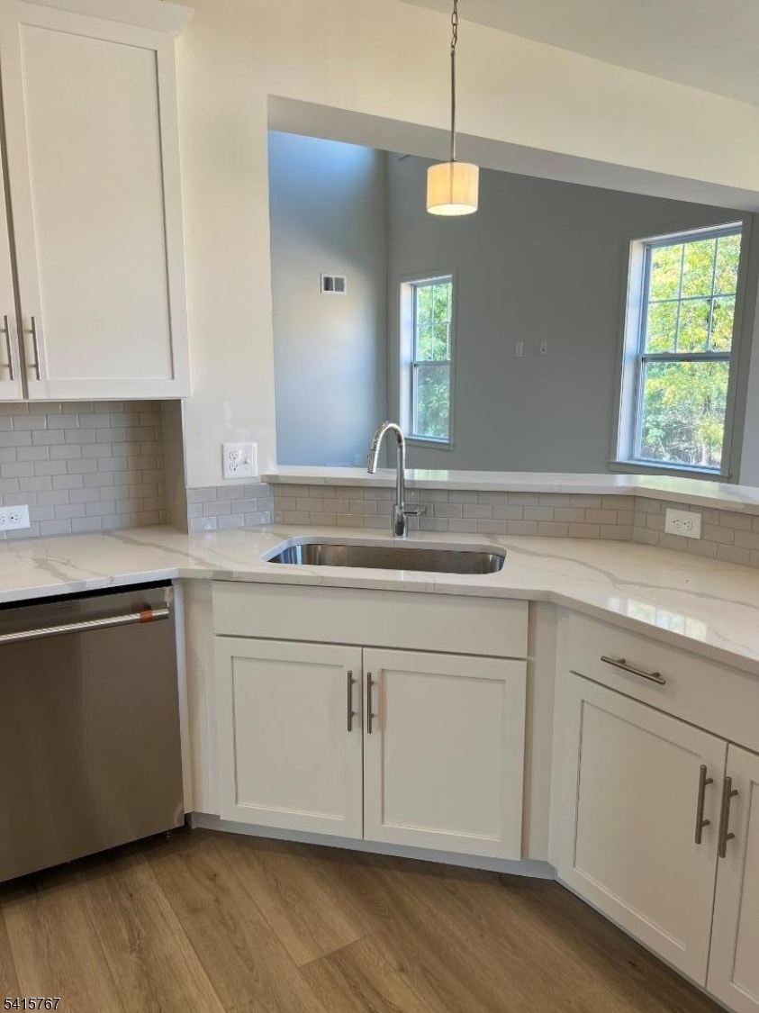 54 Norton Road Hillsborough, NJ 08844 - Photo 10 of 12