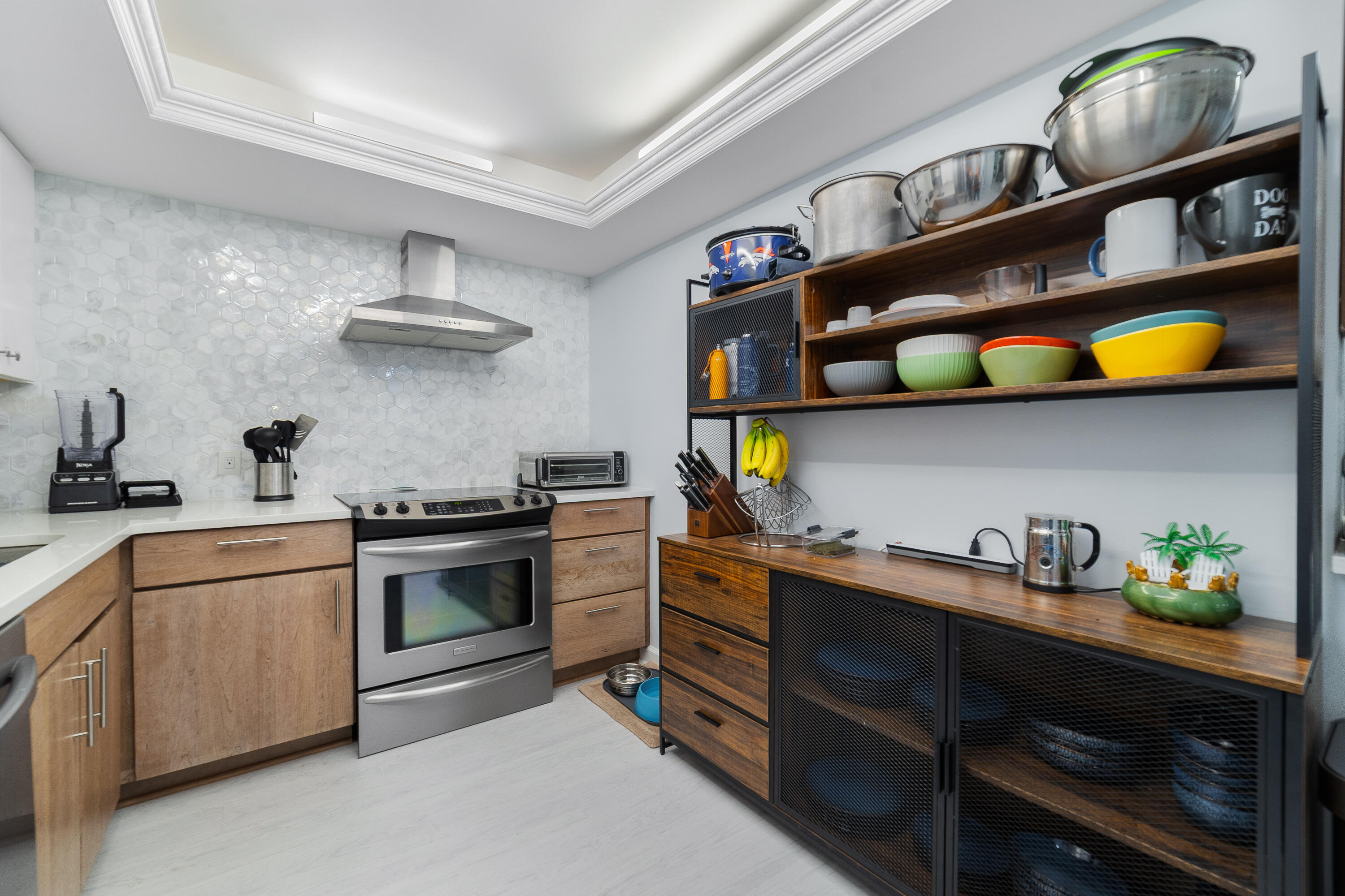 4101 North Ocean Boulevard, Unit 505 Boca Raton, FL 33431 - Photo 11 of 34 Kitchen