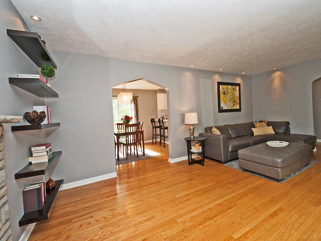 1350 Washington Road Mt. Lebanon, PA 15228 - Photo 4 of 18 Gallery Image 4
