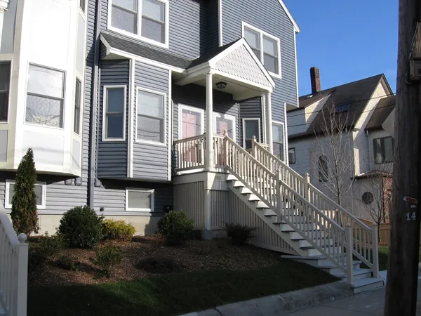 $3,475 | 183 Bucknam Street, Everett, MA 02149