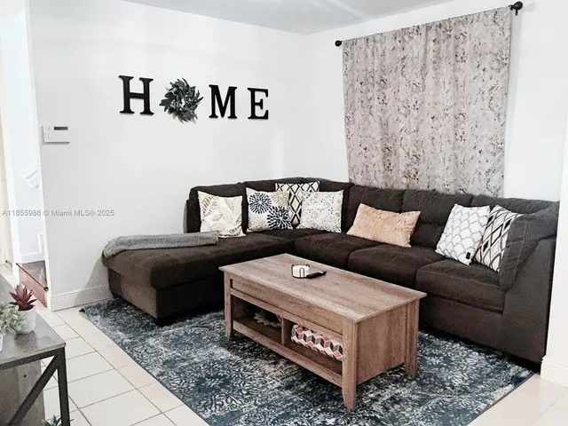 $3,750 | 14141 Southwest 156th Terrace, Miami, FL 33177