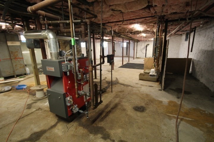 82 Green Hill Parkway Worcester, MA 01605 - Photo 38 of 42 a view of a room with gym equipment