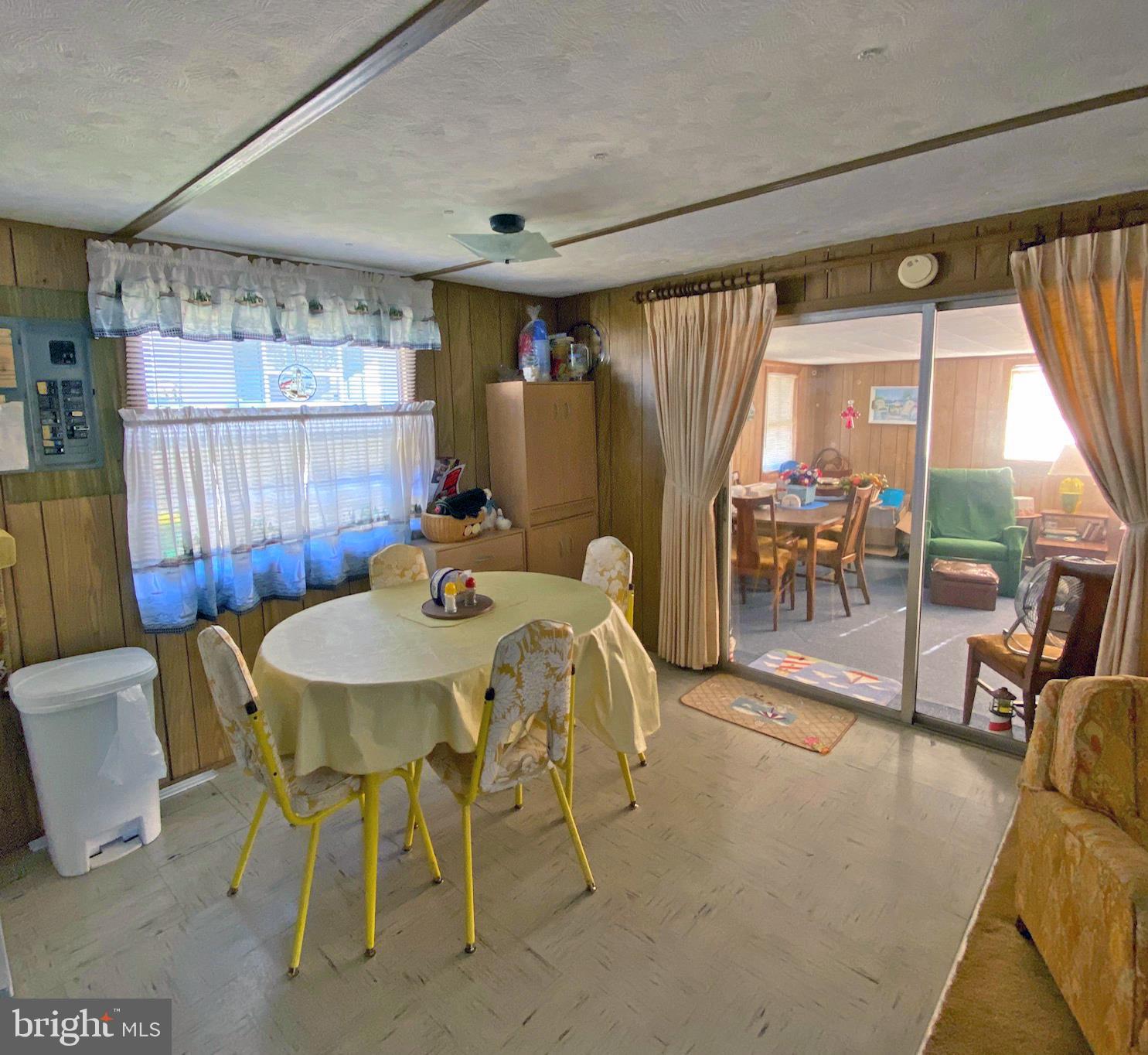 31743 Siham Road, Unit C4 Lewes, DE 19958 - Photo 3 of 16 Dinette Area