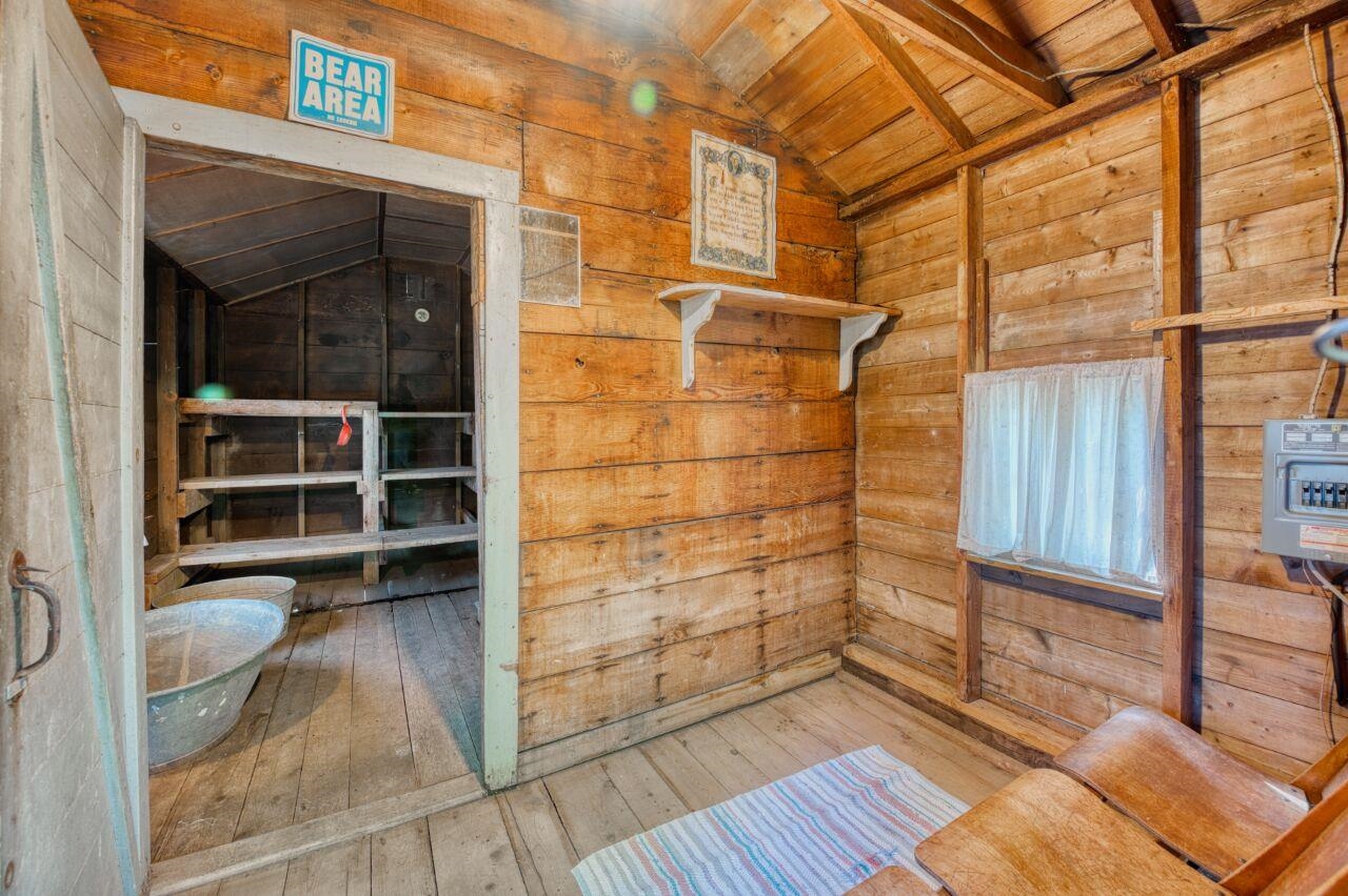 6312 Juniper Lane Gilbert, MN 55741 - Photo 36 of 50 Interior space