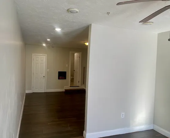 $2,350 | 32 Hinckley Street, Unit 1R, Somerville, MA 02145