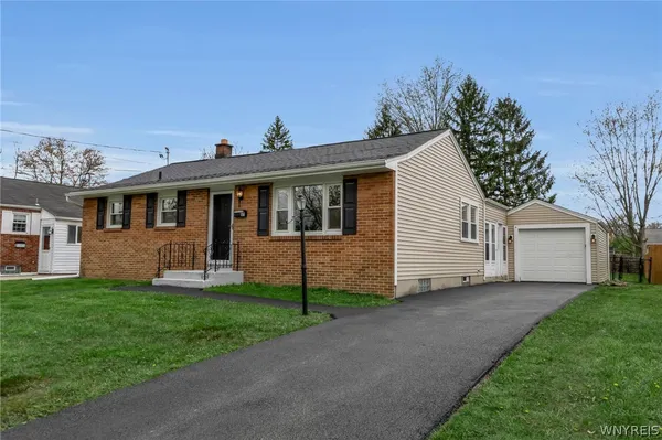 $279,900 | 87 South Irwinwood Road, Lancaster, NY 14086