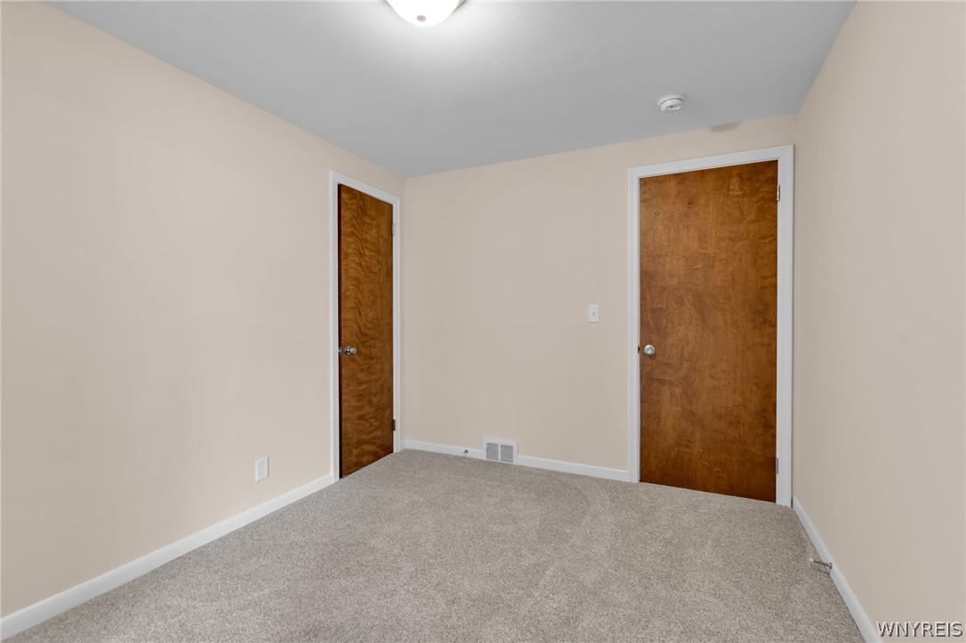 87 South Irwinwood Road Lancaster, NY 14086 - Photo 20 of 31