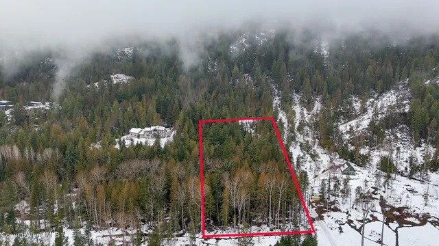 $335,000 | 466 Rincon Drive, Sandpoint, ID 83864