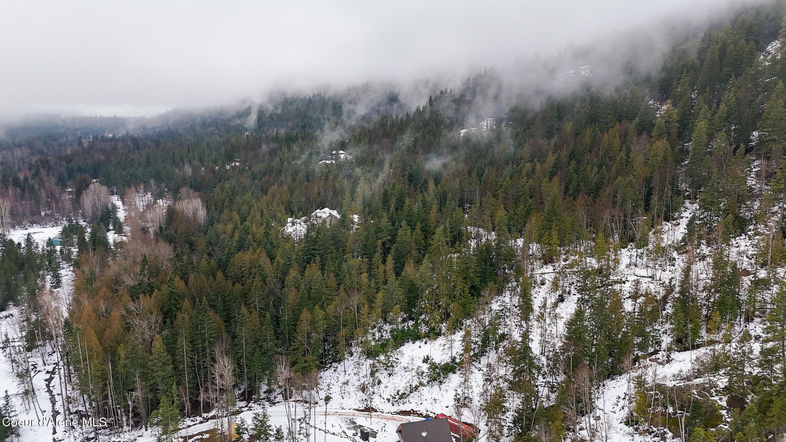 466 Rincon Drive Sandpoint, ID 83864 - Photo 6 of 15 6_dji_20260115105200_0029_d