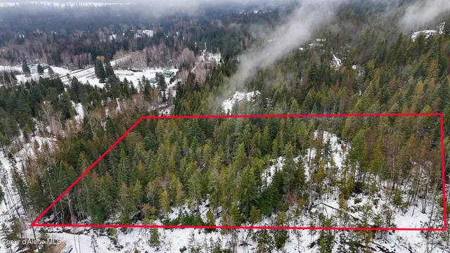 $335,000 | 466 Rincon Drive, Sandpoint, ID 83864