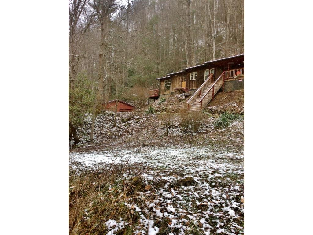 581 Tumbling Creek Road Erwin, TN 37650 - Photo 3 of 21 Photo 3