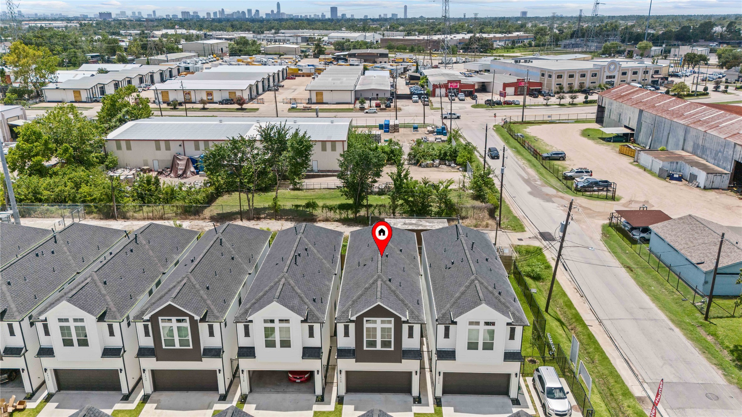 3426 Bolin Road Houston, TX 77092 - Photo 30 of 34 Aerial view of the gated community.