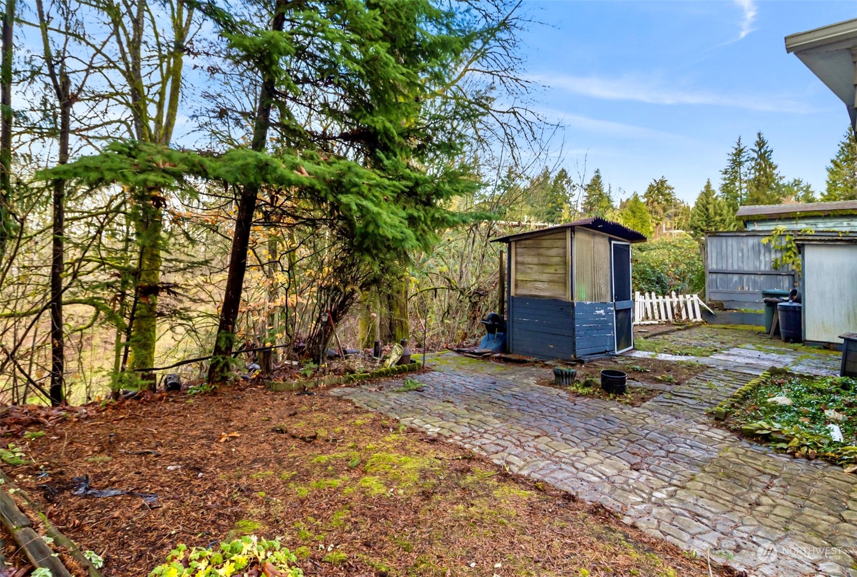 12603 Northeast 189th Street Bothell, WA 98011 - Photo 28 of 34