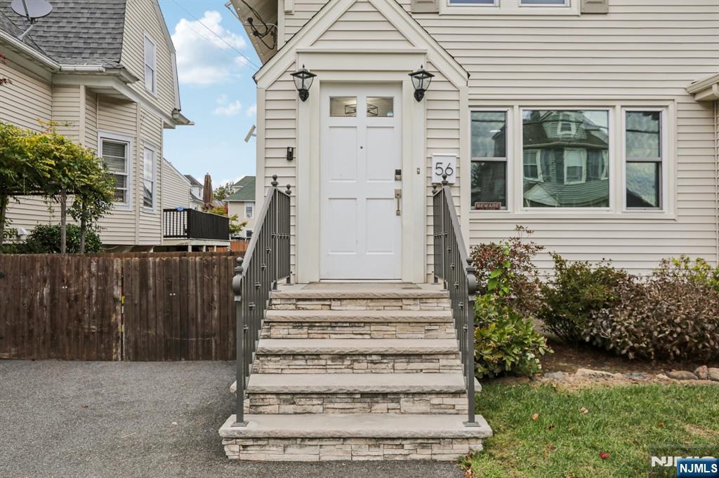 56 Gordon Street Ridgefield Park, NJ 07660 - Photo 2 of 38