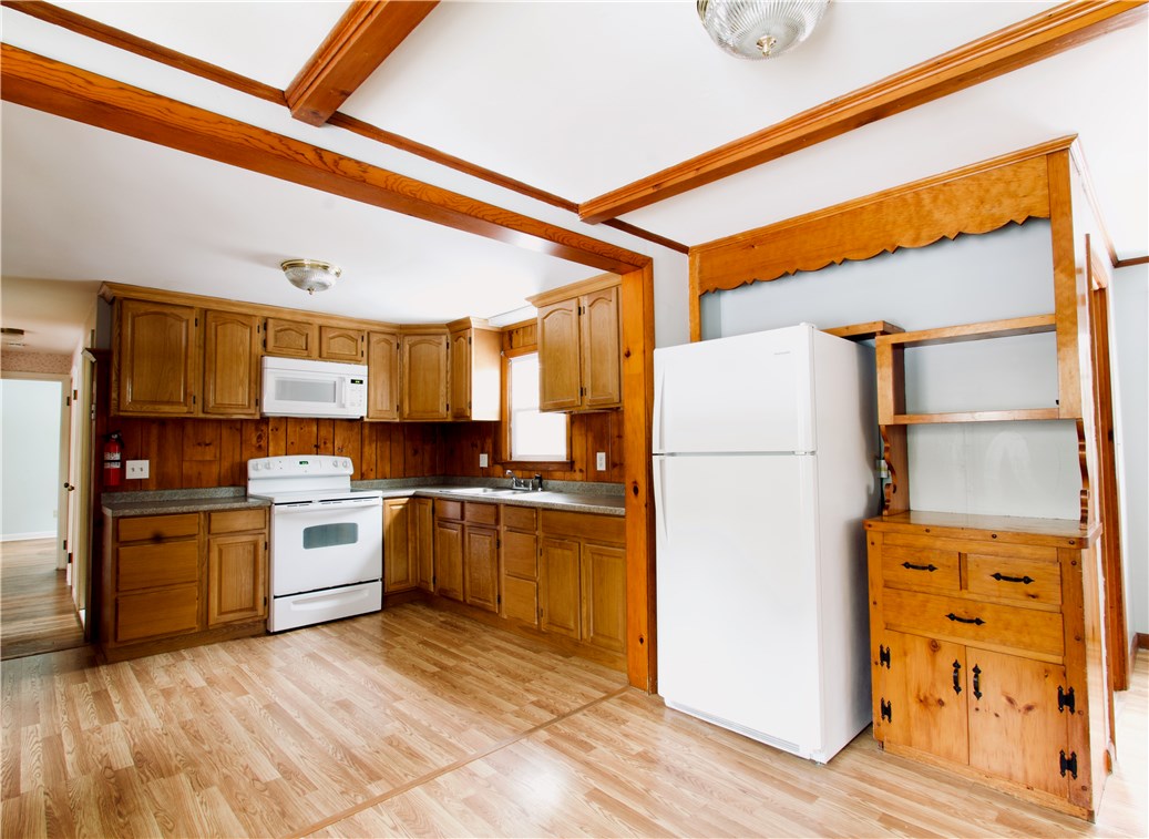 659 Ten Rod Road Exeter, RI 02822 - Photo 3 of 12