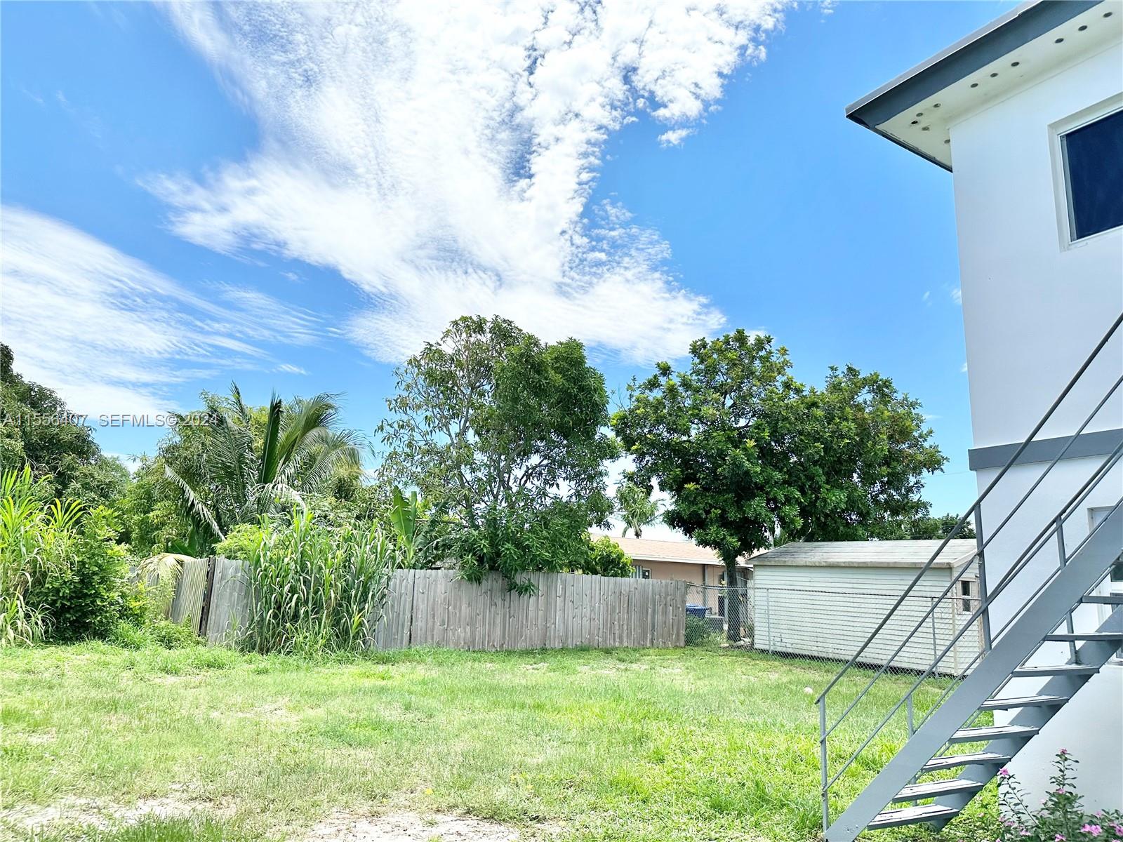 3730 S Avenue South, Unit 1 Riviera Beach, FL 33404 - Photo 12 of 12 a view of a backyard