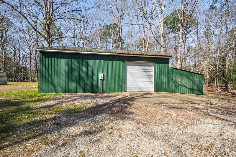 2093 Venter Road Aylett, VA 23009 - Photo 43 of 48 Garage