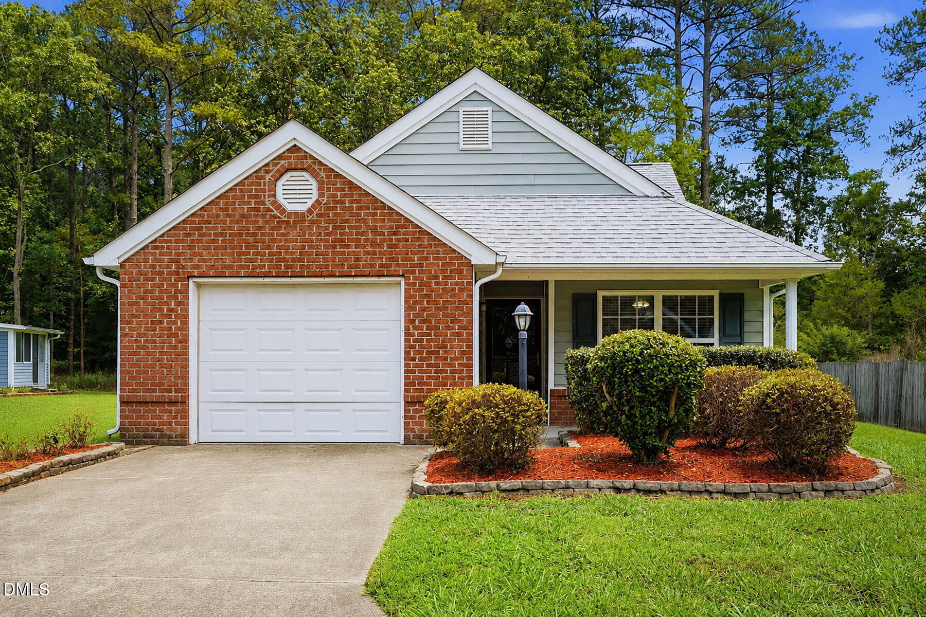 9 Pendleton Court Durham, NC 27713 - Photo 1 of 21 ExtFront PendletonCt