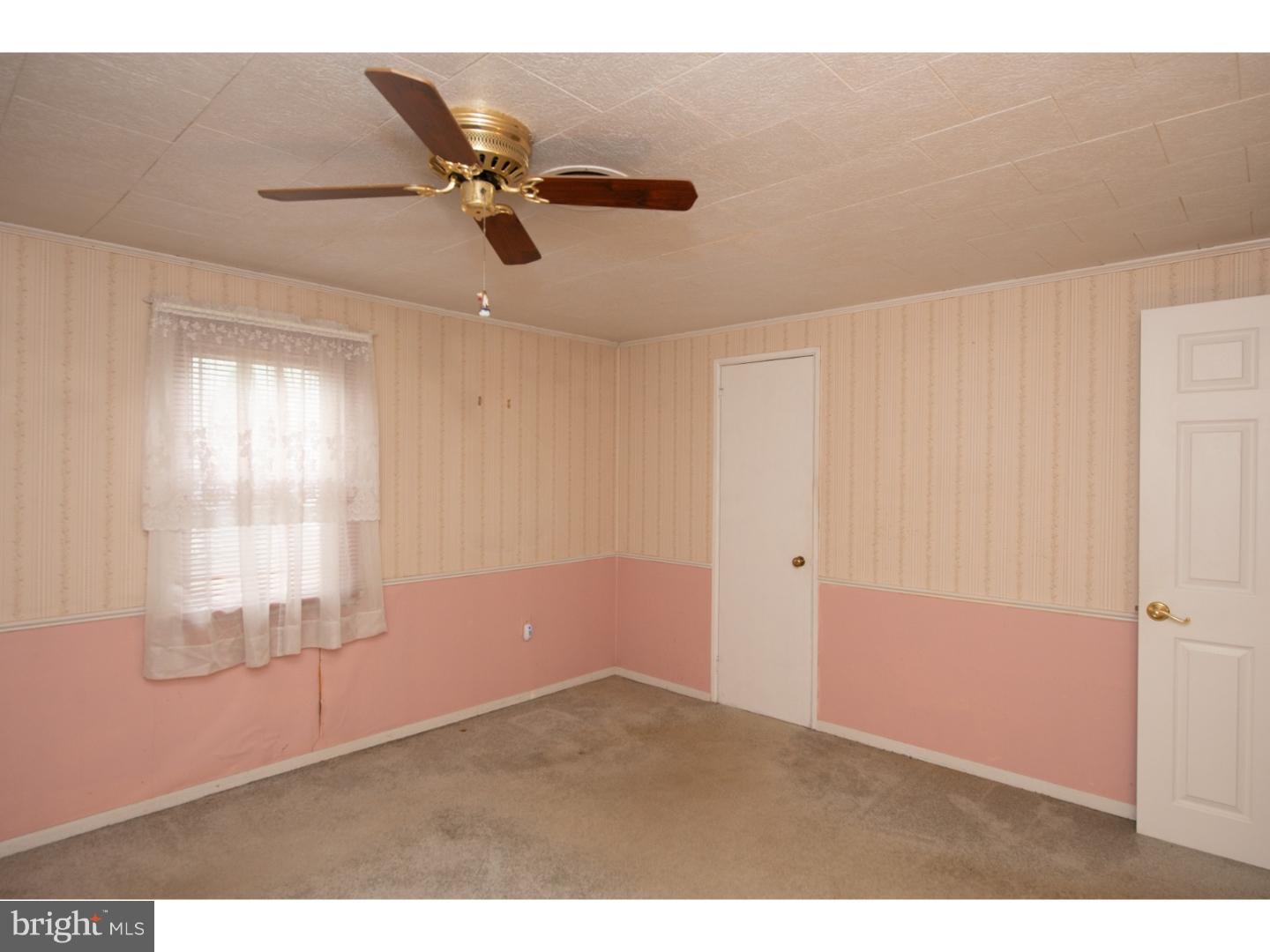 525 West County Line Road Hatboro, PA 19040 - Photo 17 of 23 Bedroom