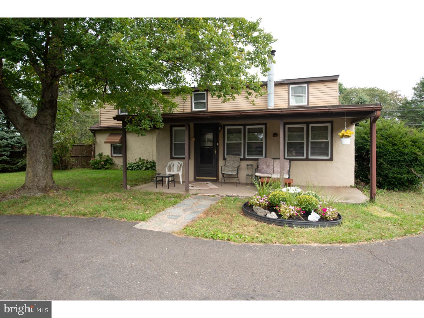 525 West County Line Road Hatboro, PA 19040 - Photo 20 of 23 Exterior Back