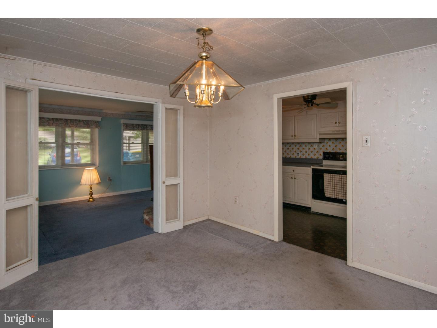 525 West County Line Road Hatboro, PA 19040 - Photo 8 of 23 Dining Room