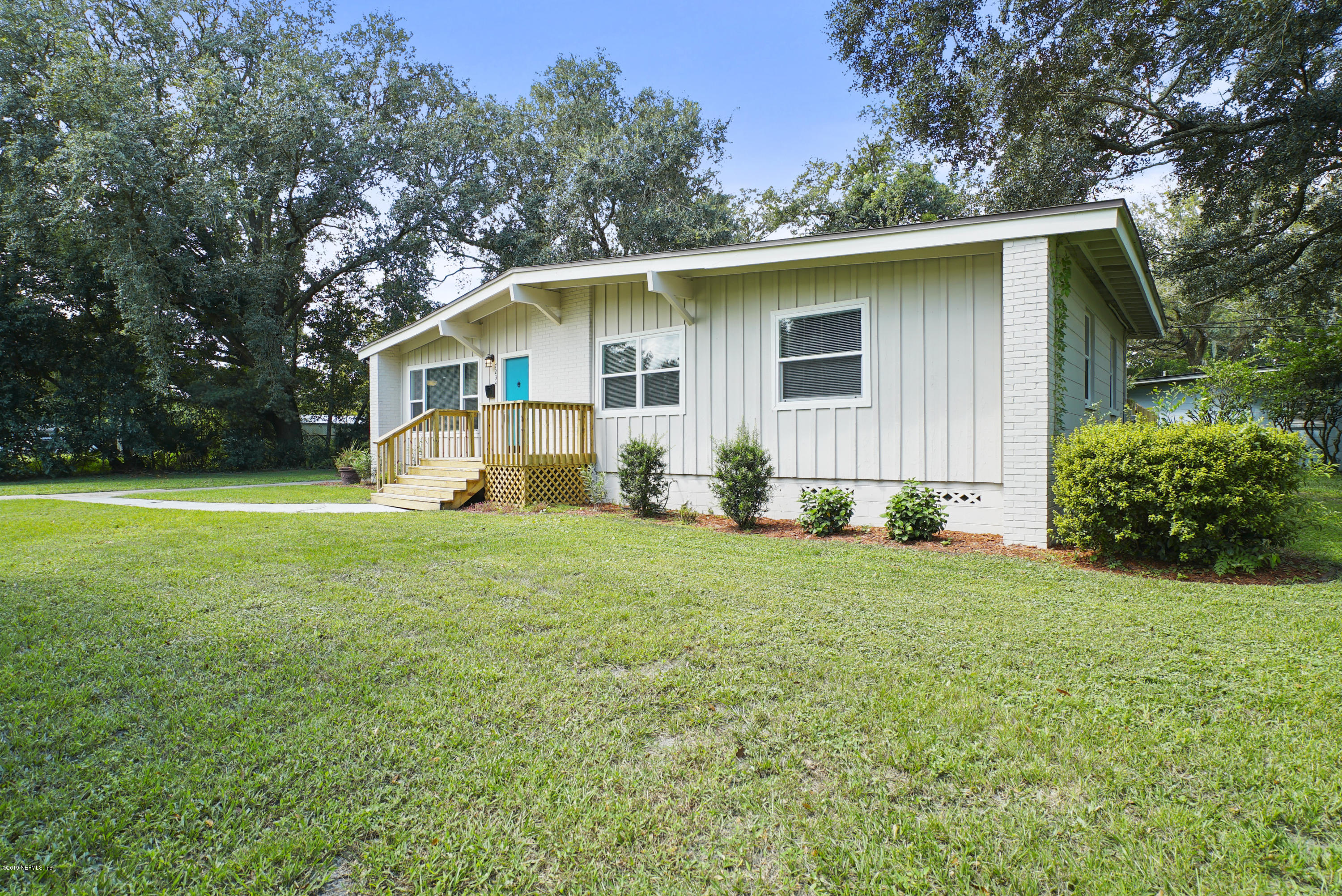 7234 Hernando Road Jacksonville, FL 32217 - Photo 4 of 29 DSC07781