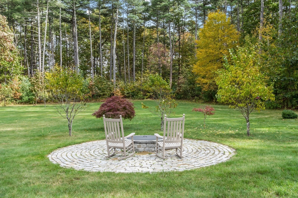 395 Still River Road Bolton, MA 01740 - Photo 3 of 33 Gallery Image 3