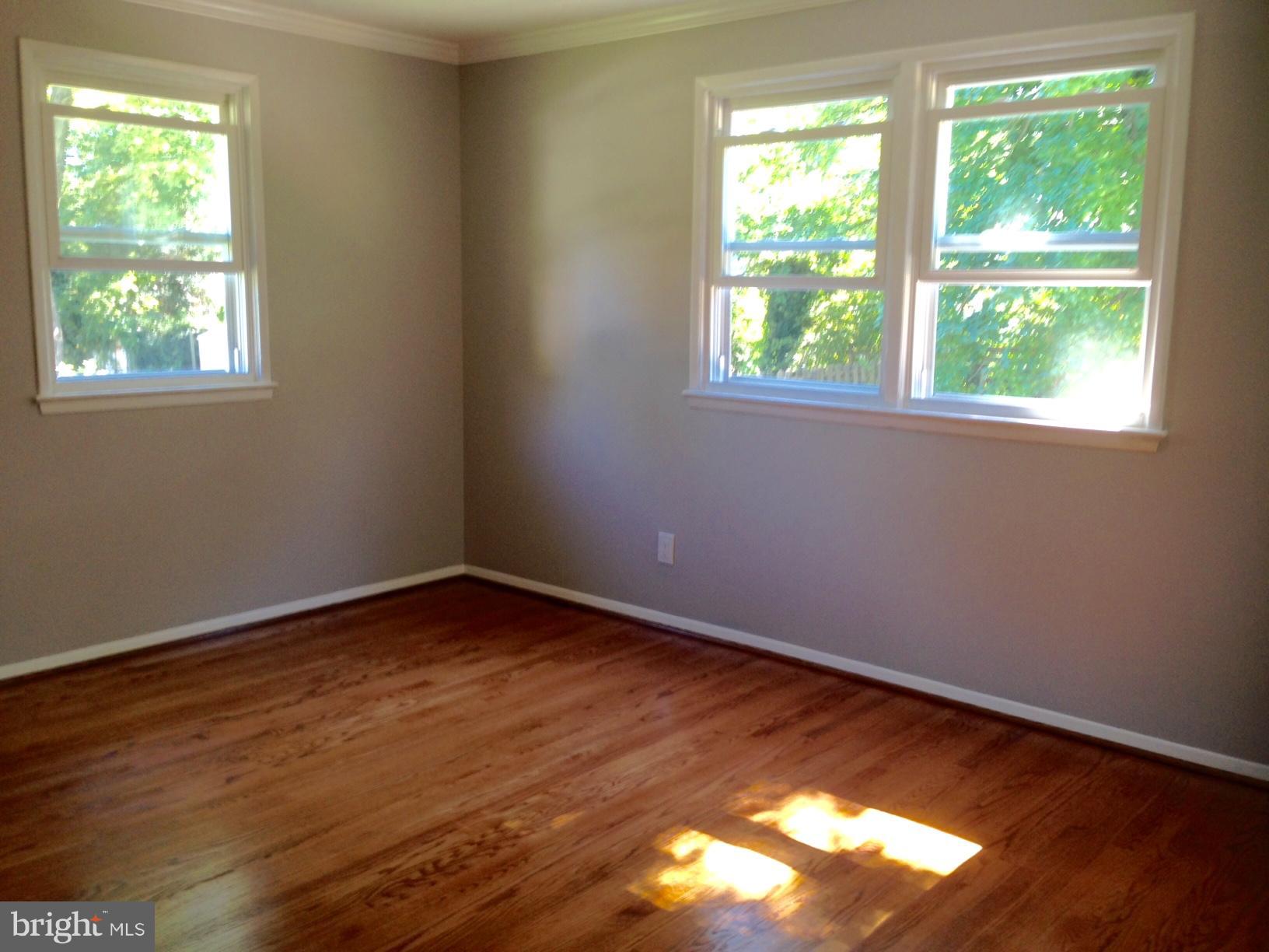 7407 Dunston Street Springfield, VA 22151 - Photo 12 of 25 Bedroom (Master)
