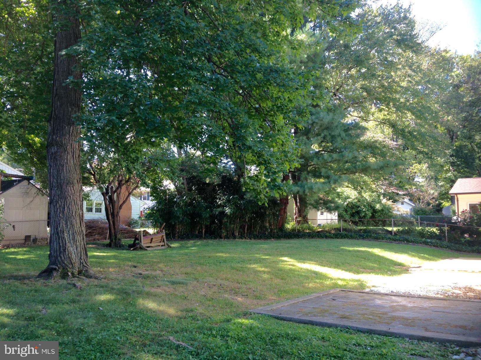 7407 Dunston Street Springfield, VA 22151 - Photo 21 of 25 Exterior (Rear)