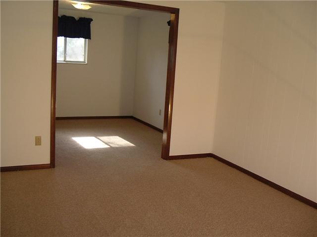 250 Fairway Road Delaware, OH 43015 - Photo 13 of 21 Gallery Image 13
