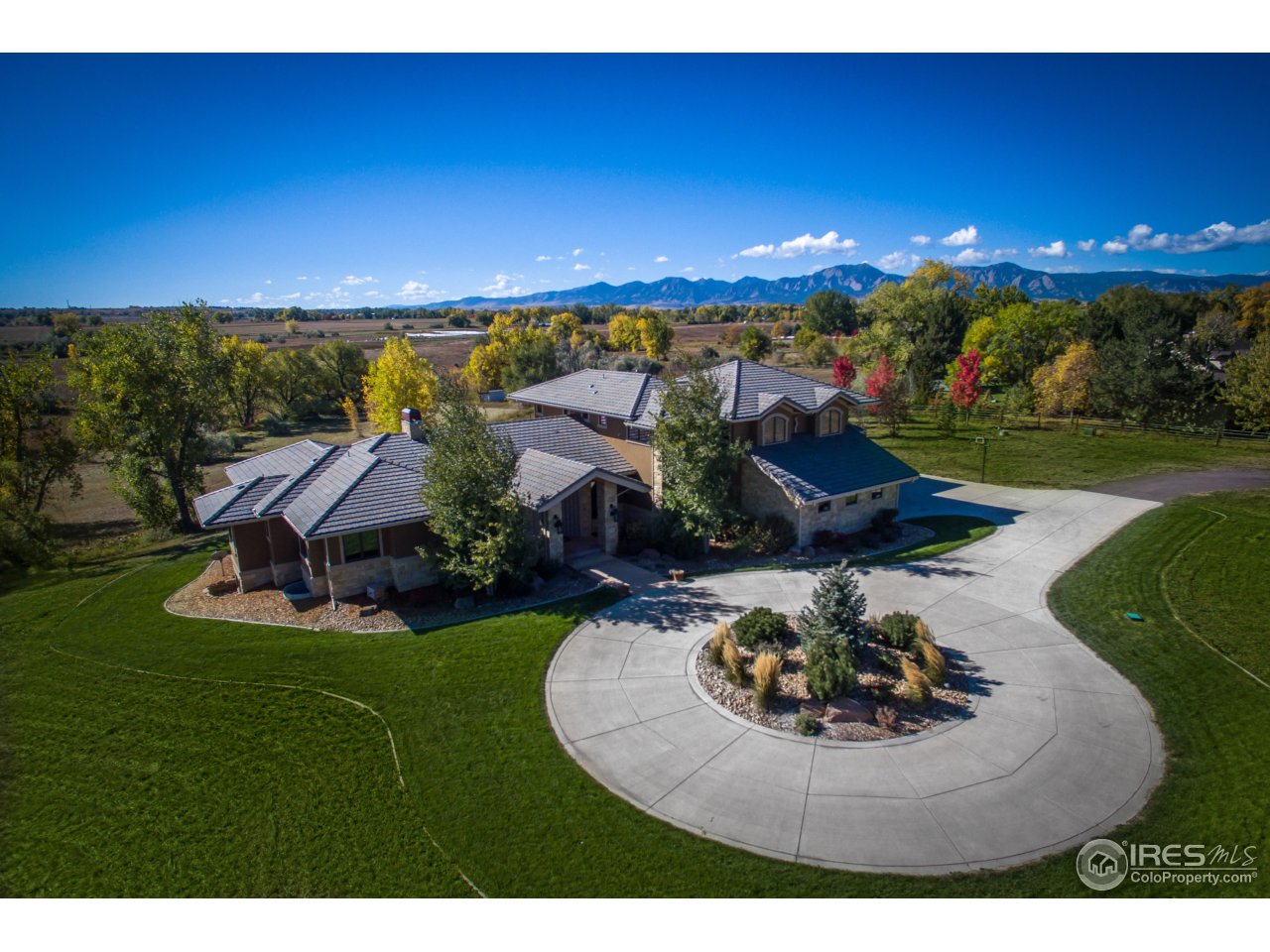 8446 Valmont Road Boulder, CO 80301 - Photo 2 of 33