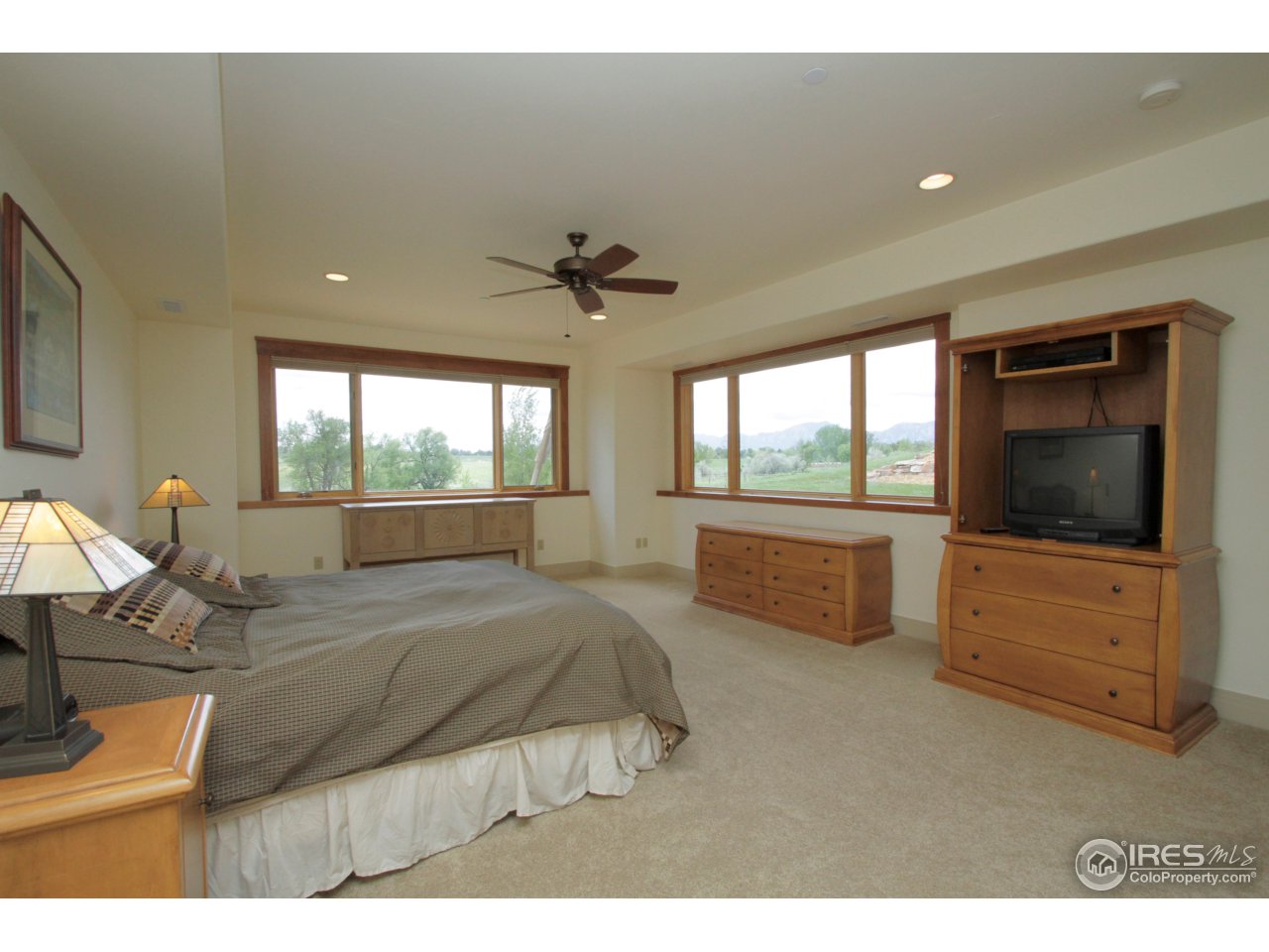 8446 Valmont Road Boulder, CO 80301 - Photo 22 of 33