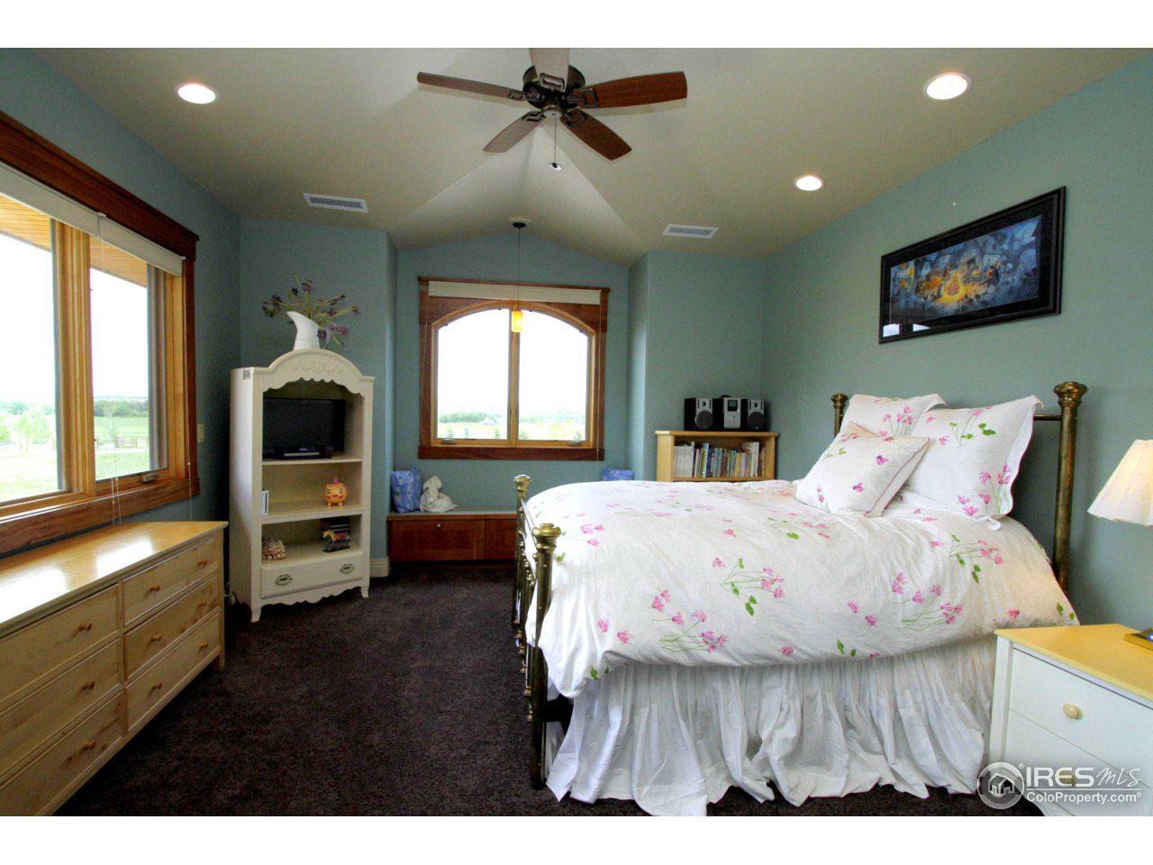 8446 Valmont Road Boulder, CO 80301 - Photo 23 of 33