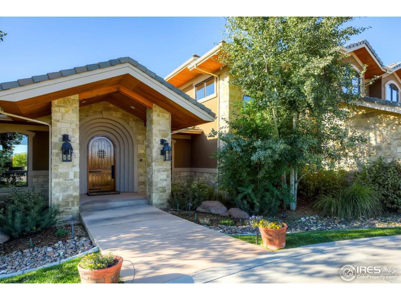 8446 Valmont Road Boulder, CO 80301 - Photo 3 of 33