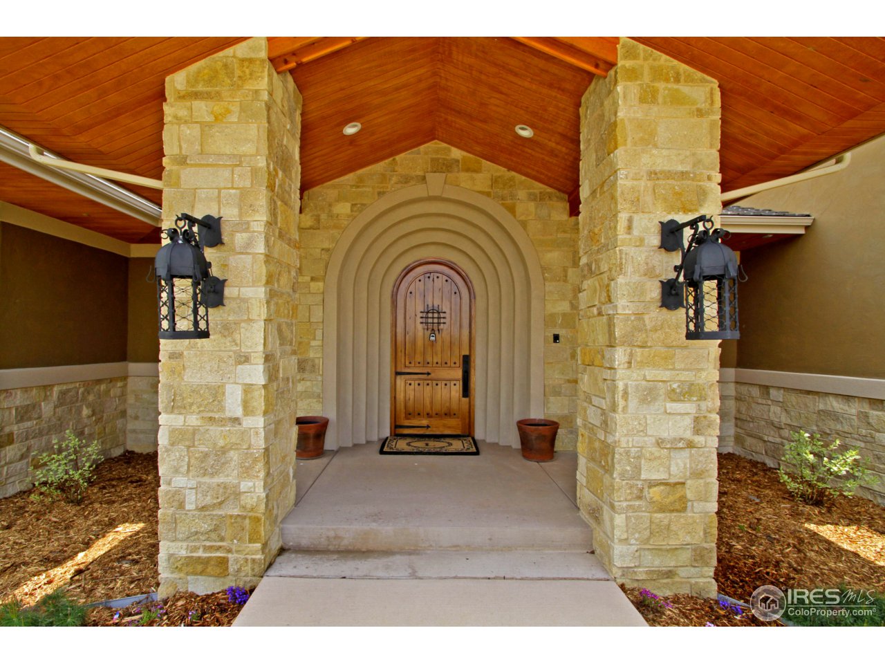 8446 Valmont Road Boulder, CO 80301 - Photo 6 of 33