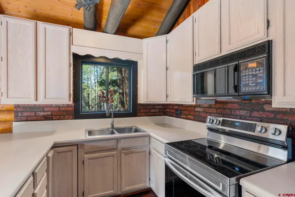 $399,000 | 505 Forest Lakes Drive, Bayfield, CO 81122