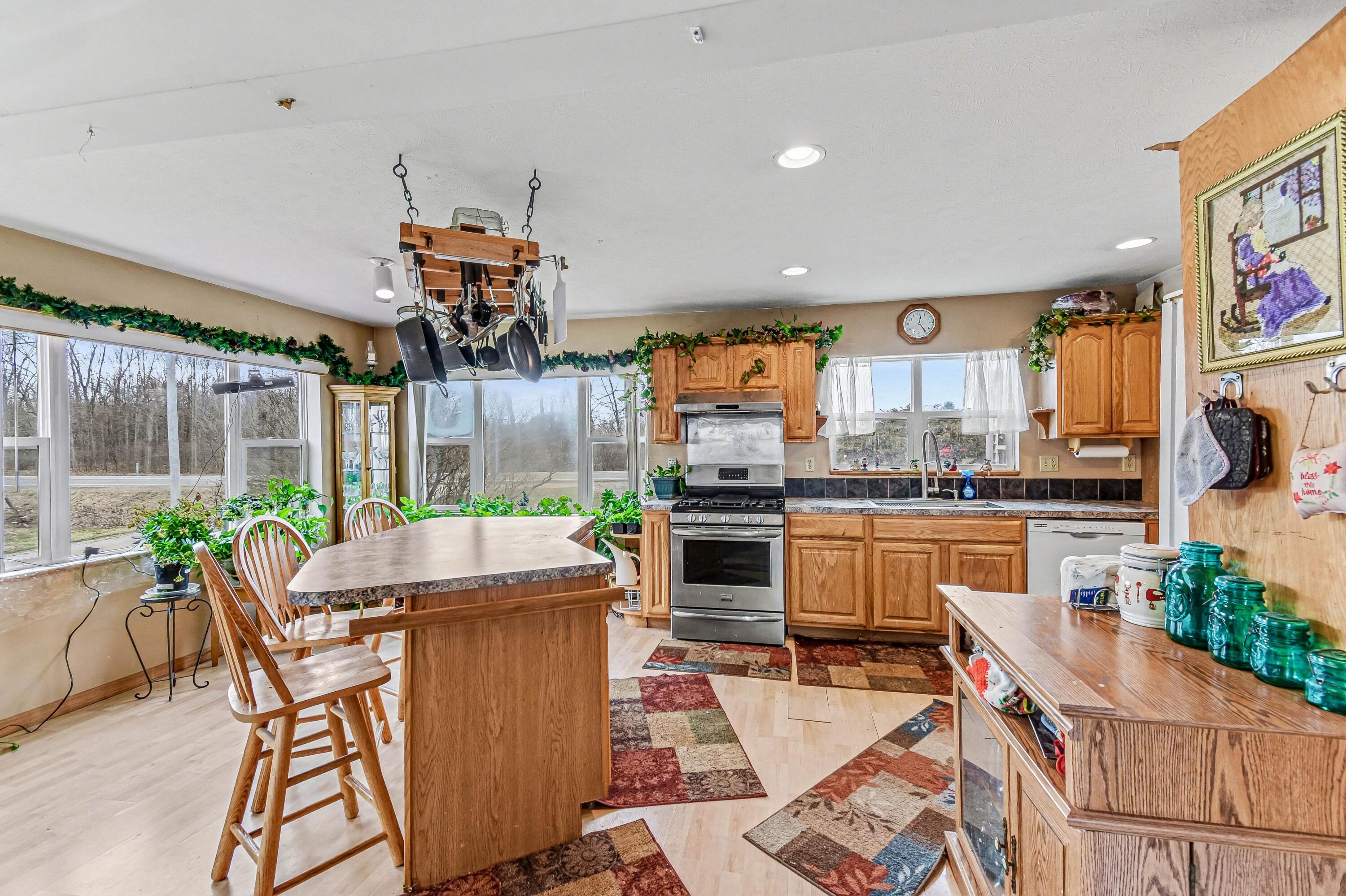 2489 10 Mile Road Northwest Sparta, MI 49345 - Photo 15 of 52 018_file_2085