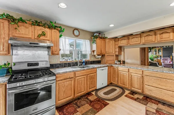 $329,500 | 2489 10 Mile Road Northwest, Sparta, MI 49345