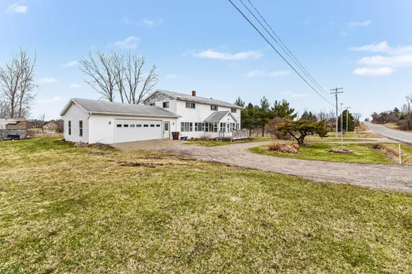 $329,500 | 2489 10 Mile Road Northwest, Sparta, MI 49345