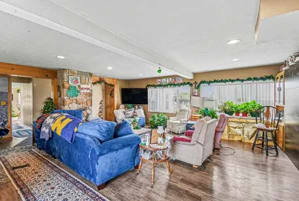 $329,500 | 2489 10 Mile Road Northwest, Sparta, MI 49345