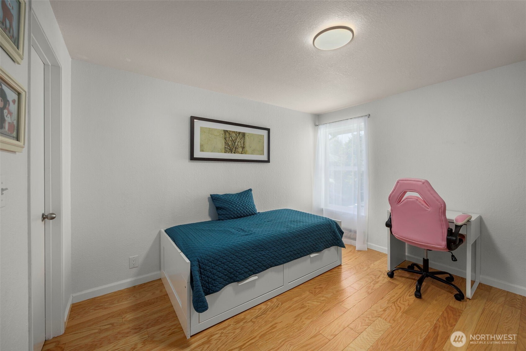4231 Northeast 5th Street, Unit B203 Renton, WA 98059 - Photo 10 of 17