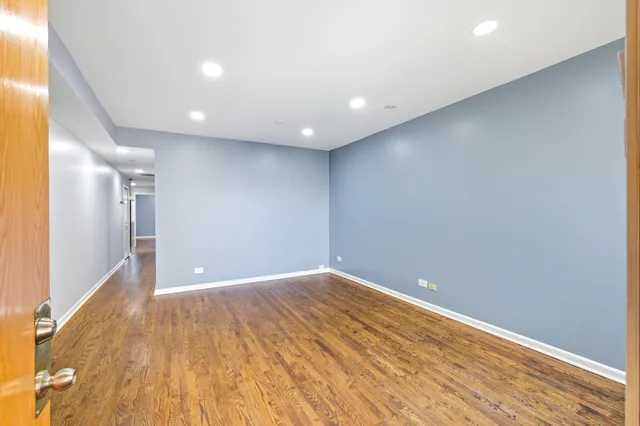 a view of empty room